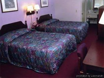 Hotel Castle Inn And Suites Anaheim