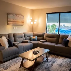 Smart & Luxurious ~ Mins To ~ Queen Beds Anaheim