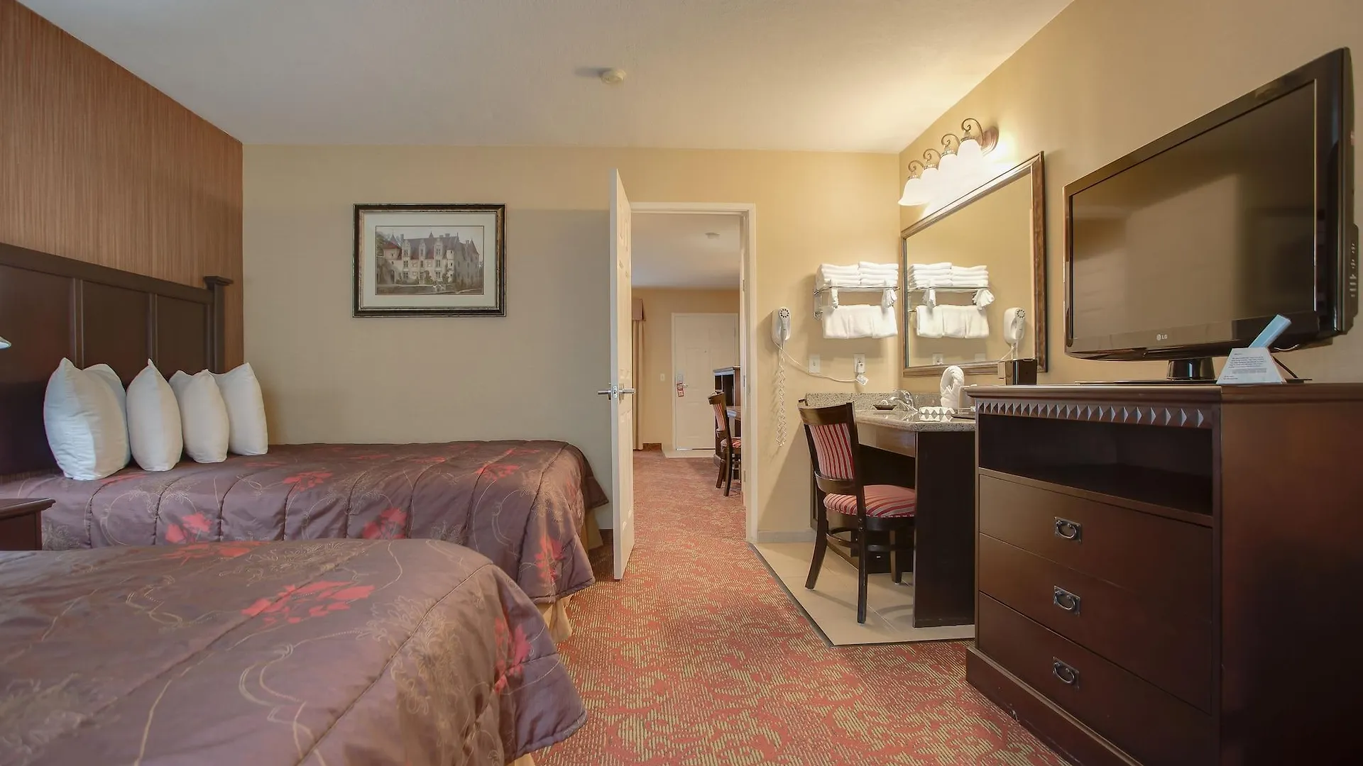 Castle Inn And Suites Anaheim