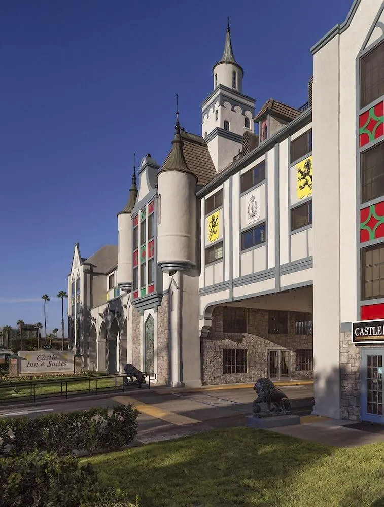 Castle Inn And Suites Anaheim 3*,  United States