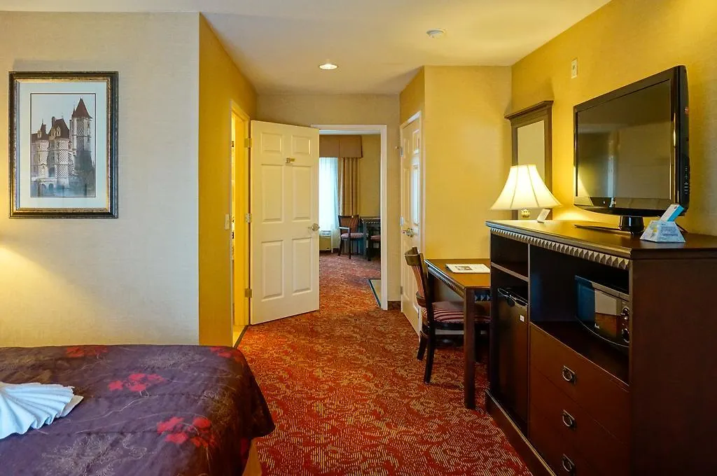 Castle Inn And Suites Anaheim 3*,