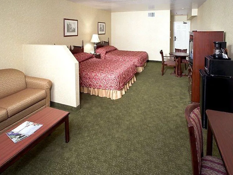 Castle Inn And Suites Anaheim 3*,  United States