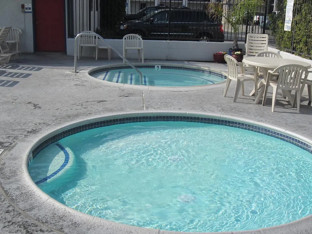 Castle Inn And Suites Anaheim 3*,  United States